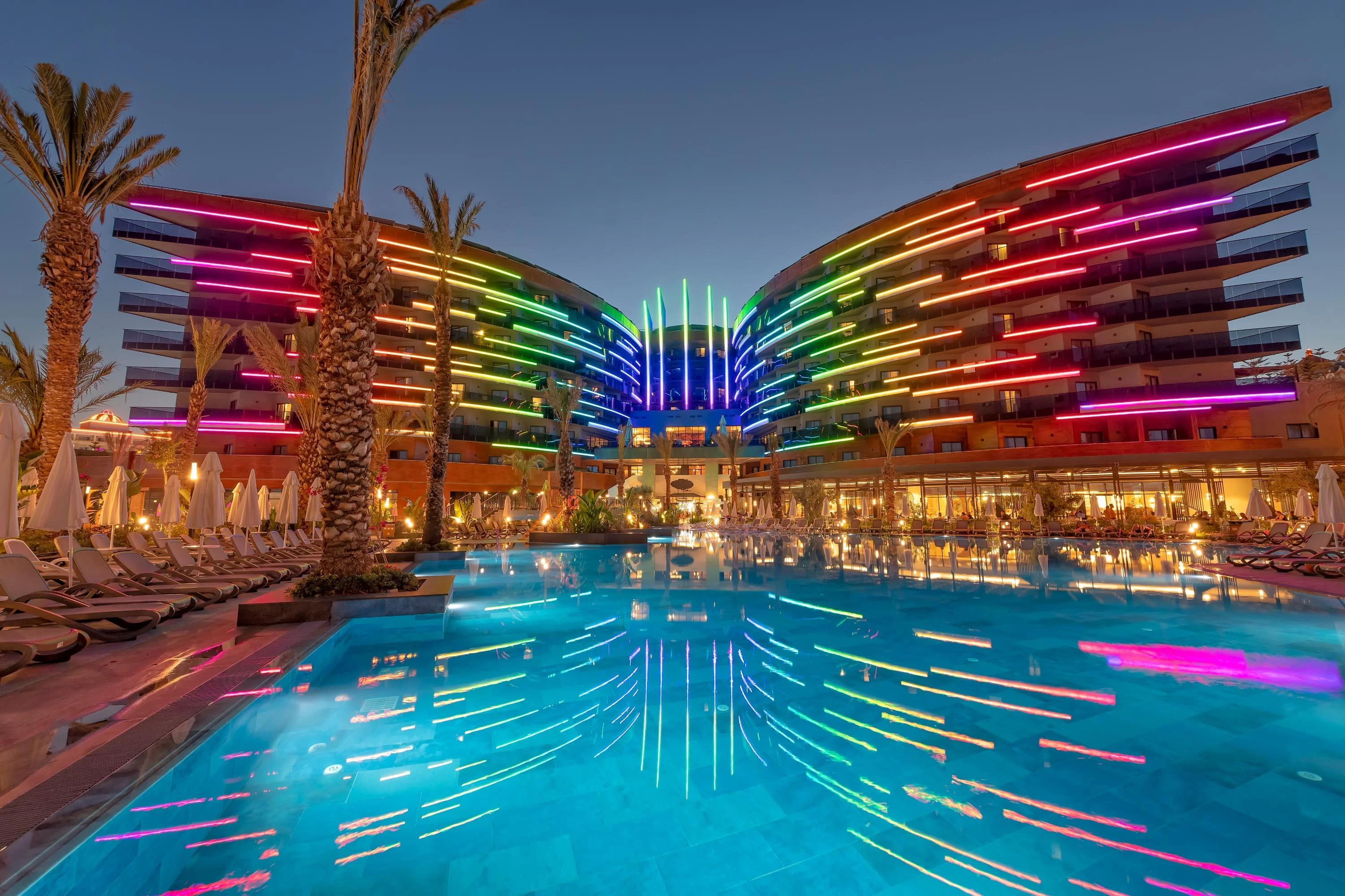 Kirman Calyptus Resort & Spa